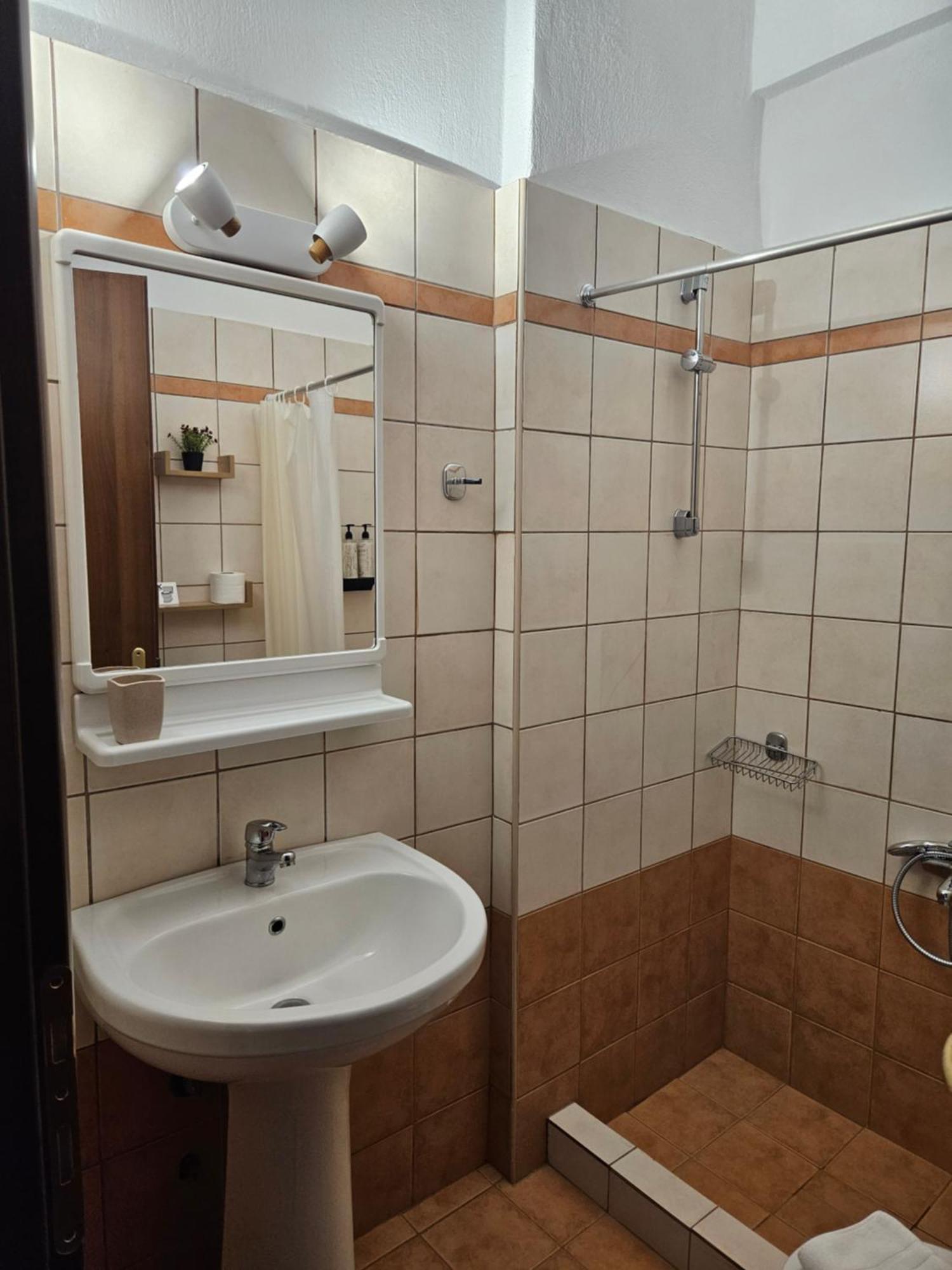 Spilaio At Meteora Hotel Kalampáka Buitenkant foto