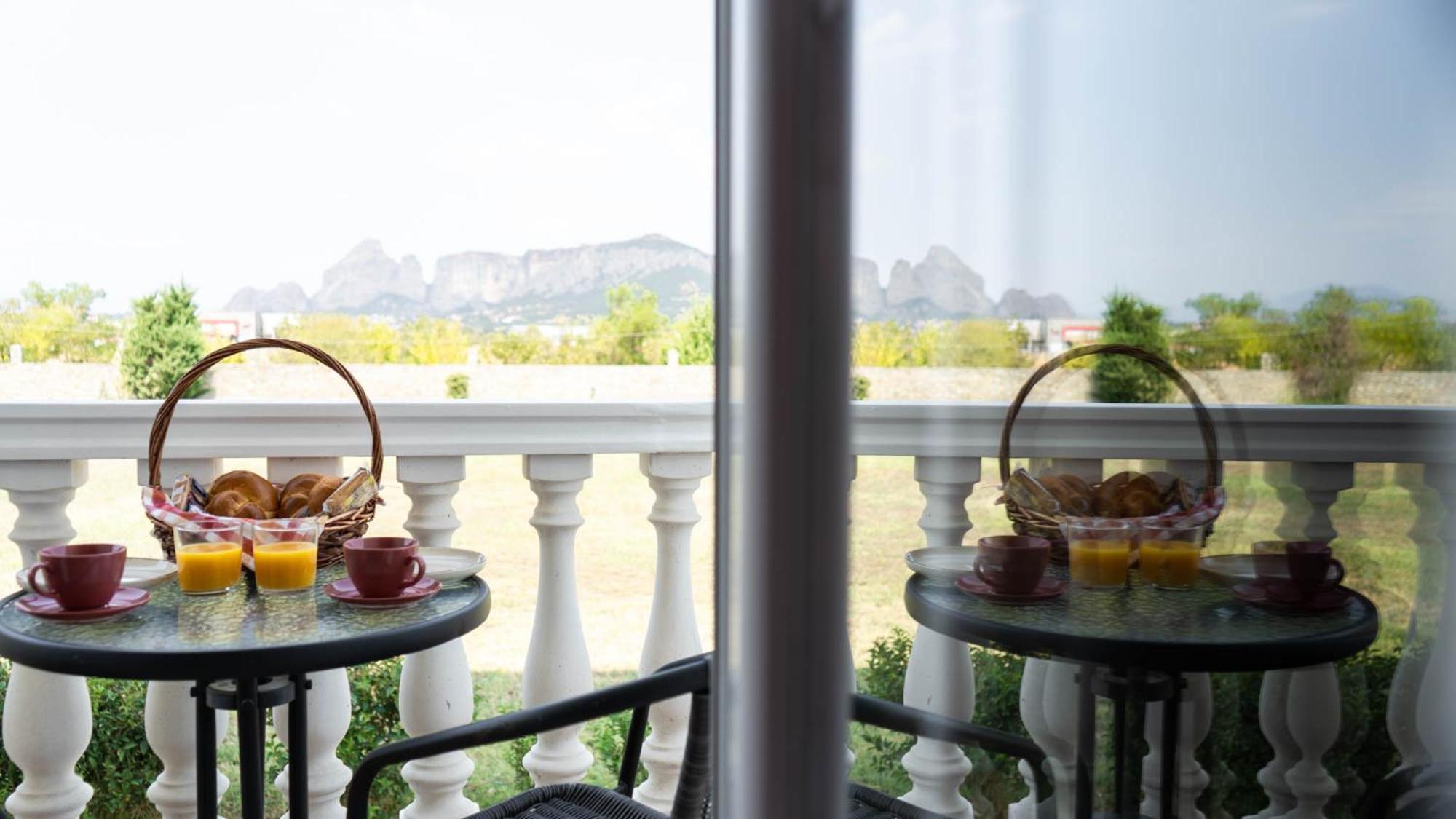Spilaio At Meteora Hotel Kalampáka Buitenkant foto