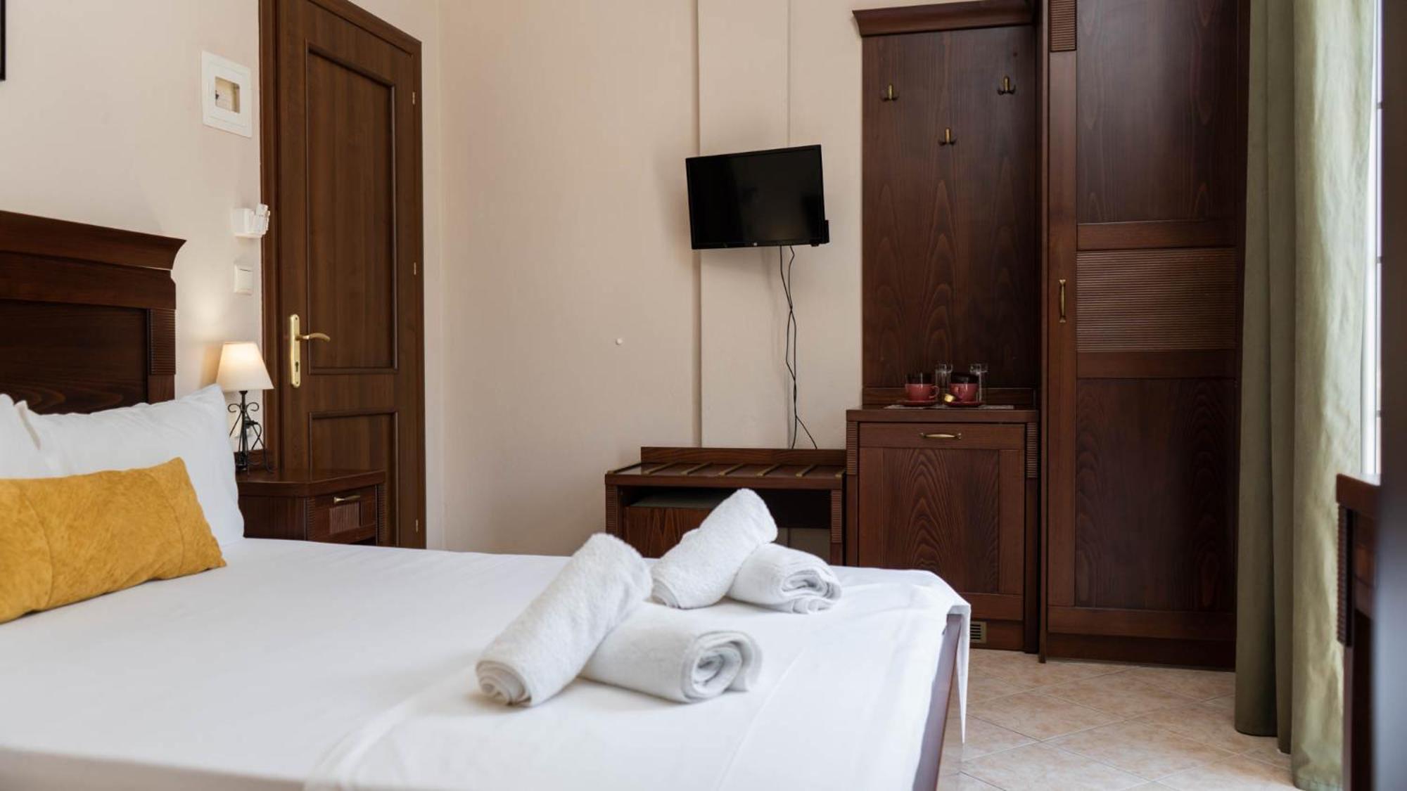 Spilaio At Meteora Hotel Kalampáka Kamer foto